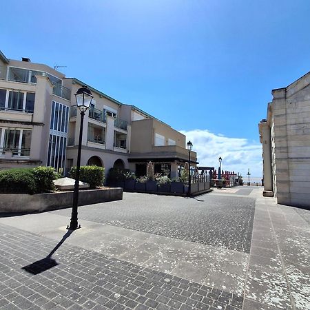 Appartement Avec Piscine, Tennis & Balcon, Centre-Ville Chatelaillon-Plage, 6 Pers, 2 Ch - Fr-1-706-17 Екстериор снимка