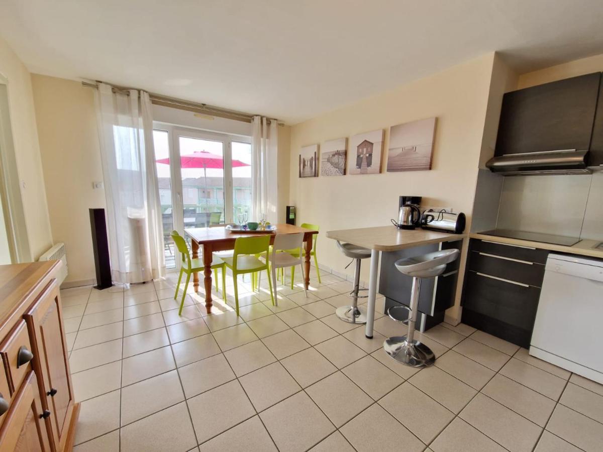 Appartement Avec Piscine, Tennis & Balcon, Centre-Ville Chatelaillon-Plage, 6 Pers, 2 Ch - Fr-1-706-17 Екстериор снимка