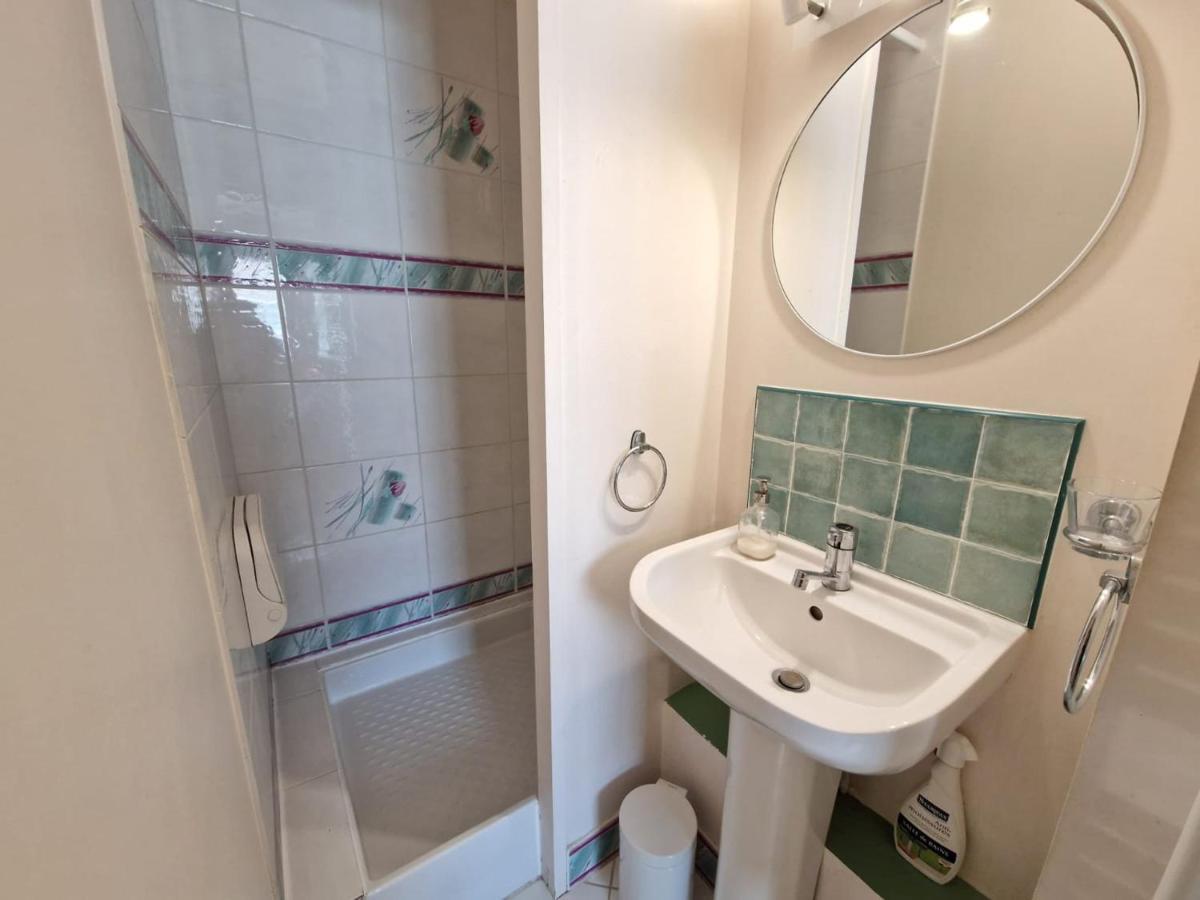 Appartement Avec Piscine, Tennis & Balcon, Centre-Ville Chatelaillon-Plage, 6 Pers, 2 Ch - Fr-1-706-17 Екстериор снимка