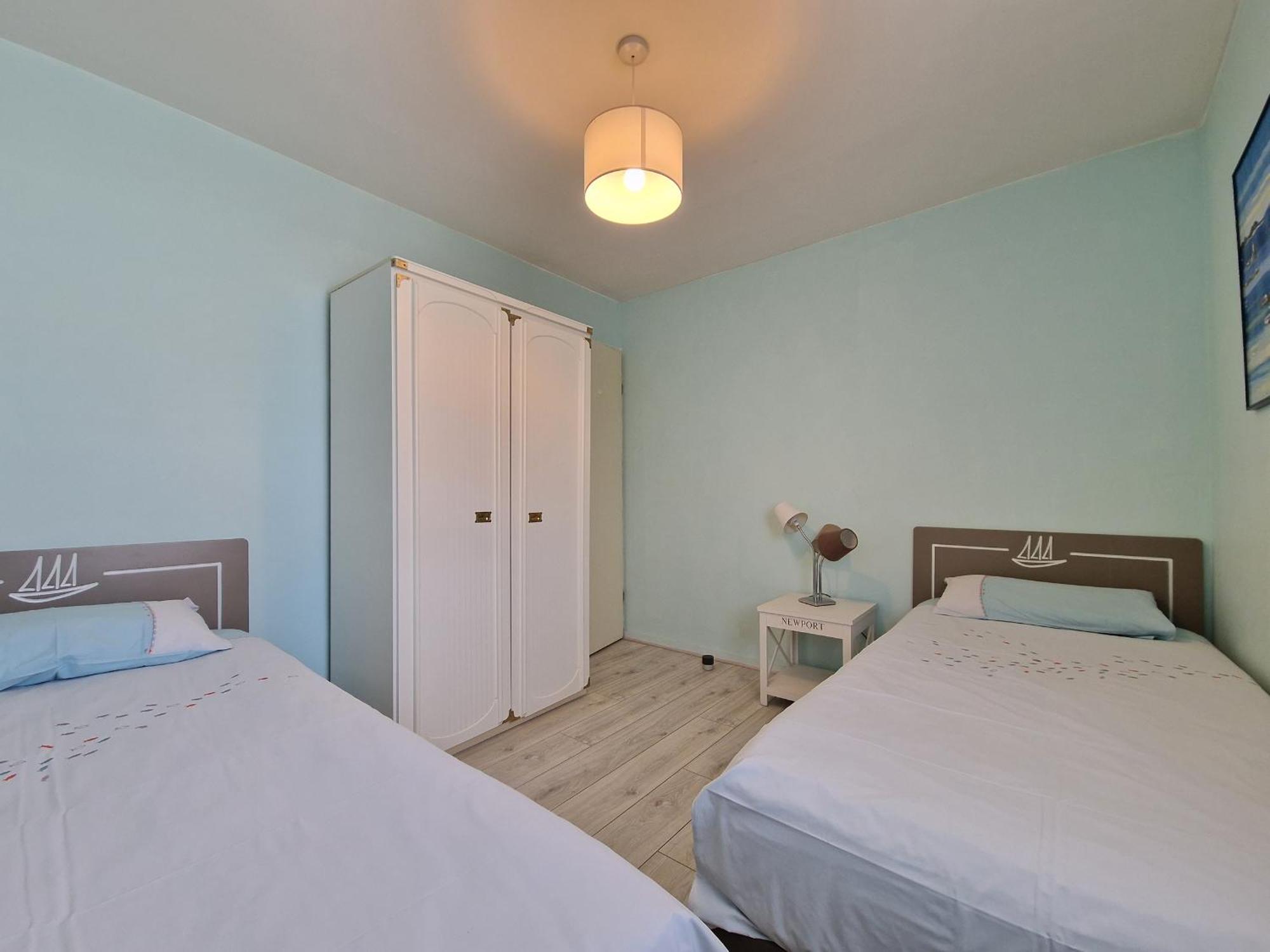 Appartement Avec Piscine, Tennis & Balcon, Centre-Ville Chatelaillon-Plage, 6 Pers, 2 Ch - Fr-1-706-17 Екстериор снимка